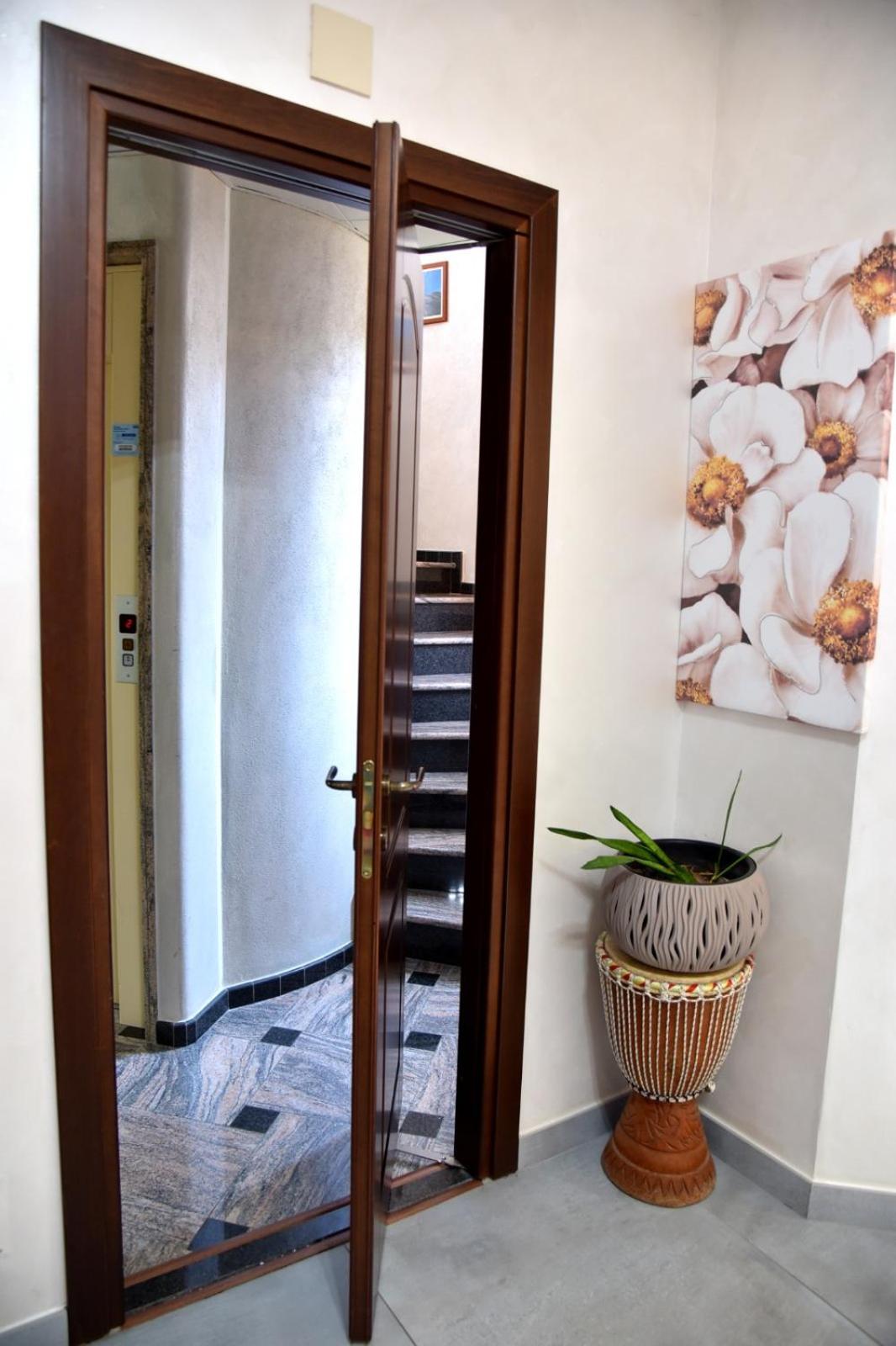 Hotel Sirio Rotonda Exterior photo